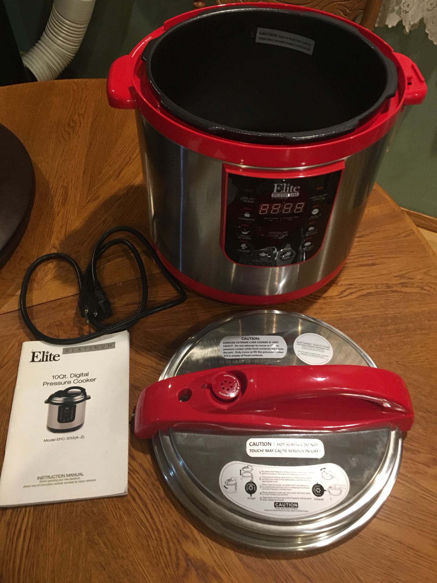 Like-New, Elite Platinum 10Qt. Digital Pressure Cooker (Model EPC-1013R)  for Sale in Lake Stevens, WA - OfferUp