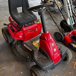 Troy-Bilt TB30R Riding Mower