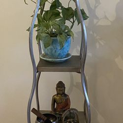 Lovely Unique Decorative Metal Shelves