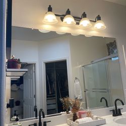 Bathroom Vanity Light