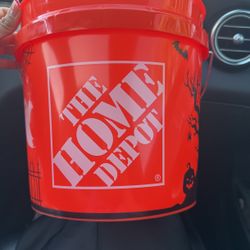 2026 Halloween Bucket 