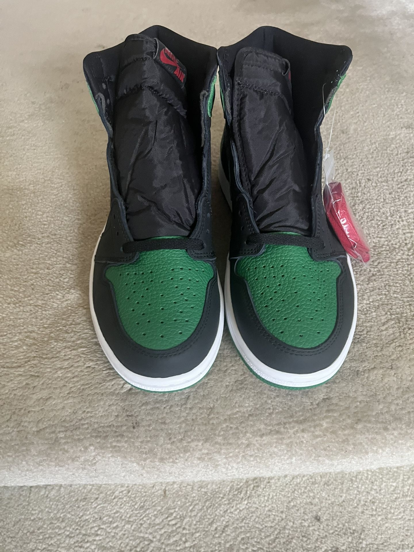 Jordan 1 Pine Green