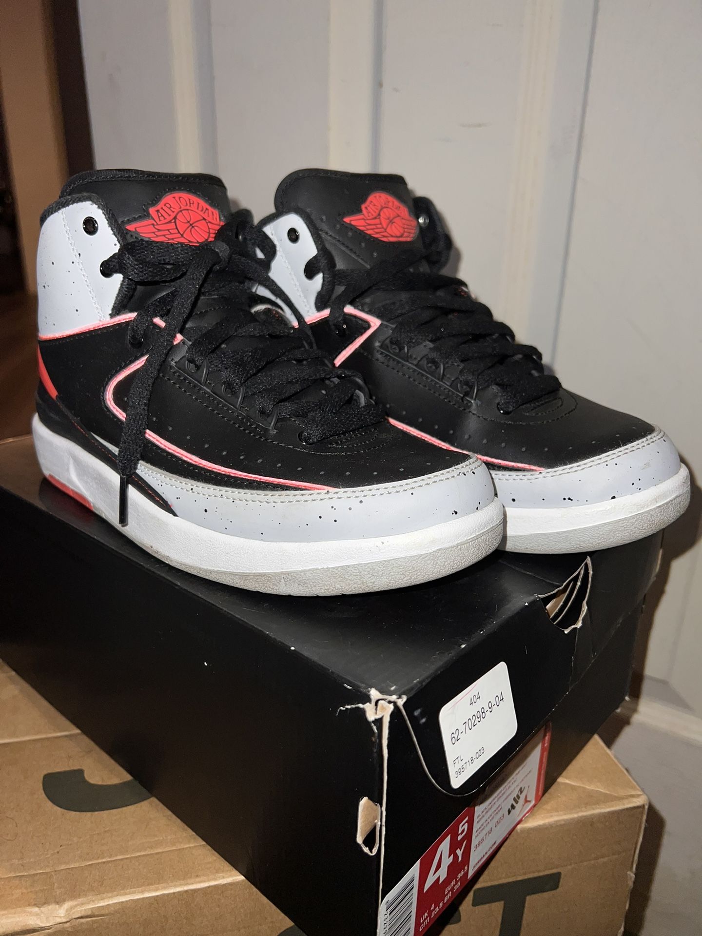 Retro Jordan 2s New Square, NY - OfferUp