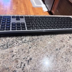 Logitech MX Keyboard 