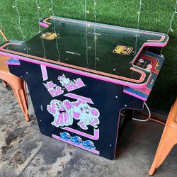 Ms Pac-Man Arcade (Table Style)