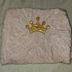 PLUSH Diaper Changing Pad And 4 Covers