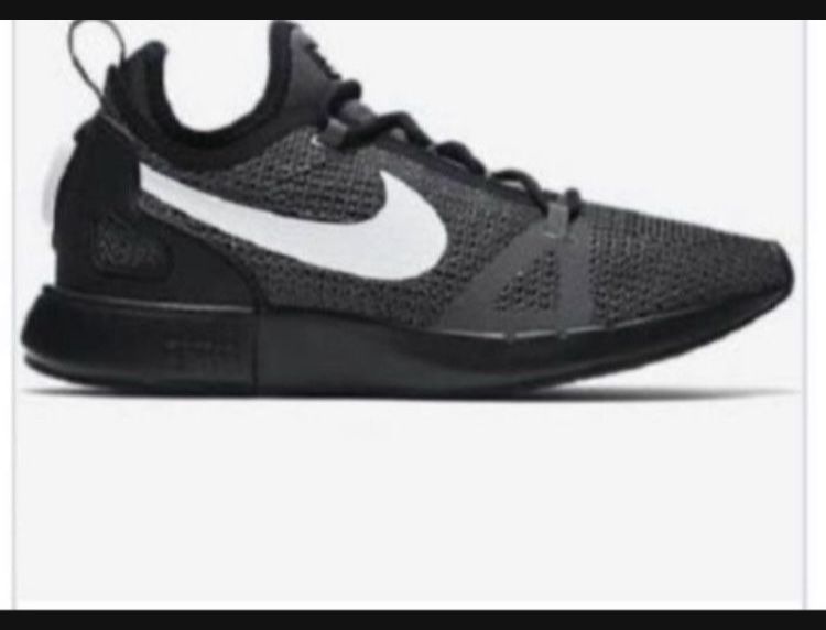 Never Worn Nike’s, New “Nike Duel Racer” , Women’s Size 6