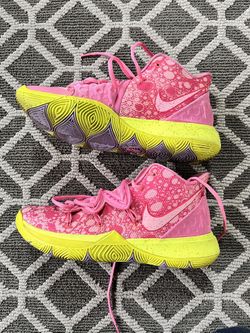SPONGEBOB SQUAREPANTS X KYRIE 5 "PATRICK STAR"