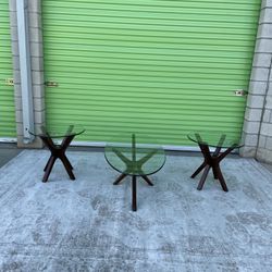 *Free Delivery* Vintage Style Rooms To Go Coffee Table Side Table Set