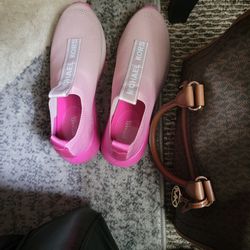 Michael Kors Shoes! Size 10.