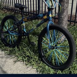 GT Pro Series 24 Inch