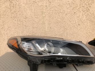 2015-2017 Hyundai Sonata RH Headlight OEM