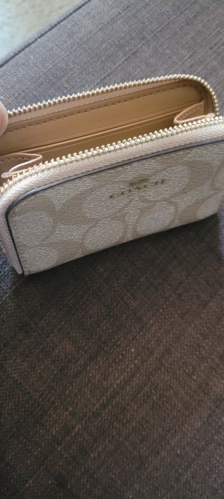 Coach Womens Small Purse