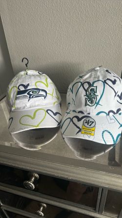 Mariners & Seahawks heart design hat 💚💙