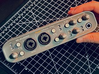 M-Audio FAST TRACK PRO