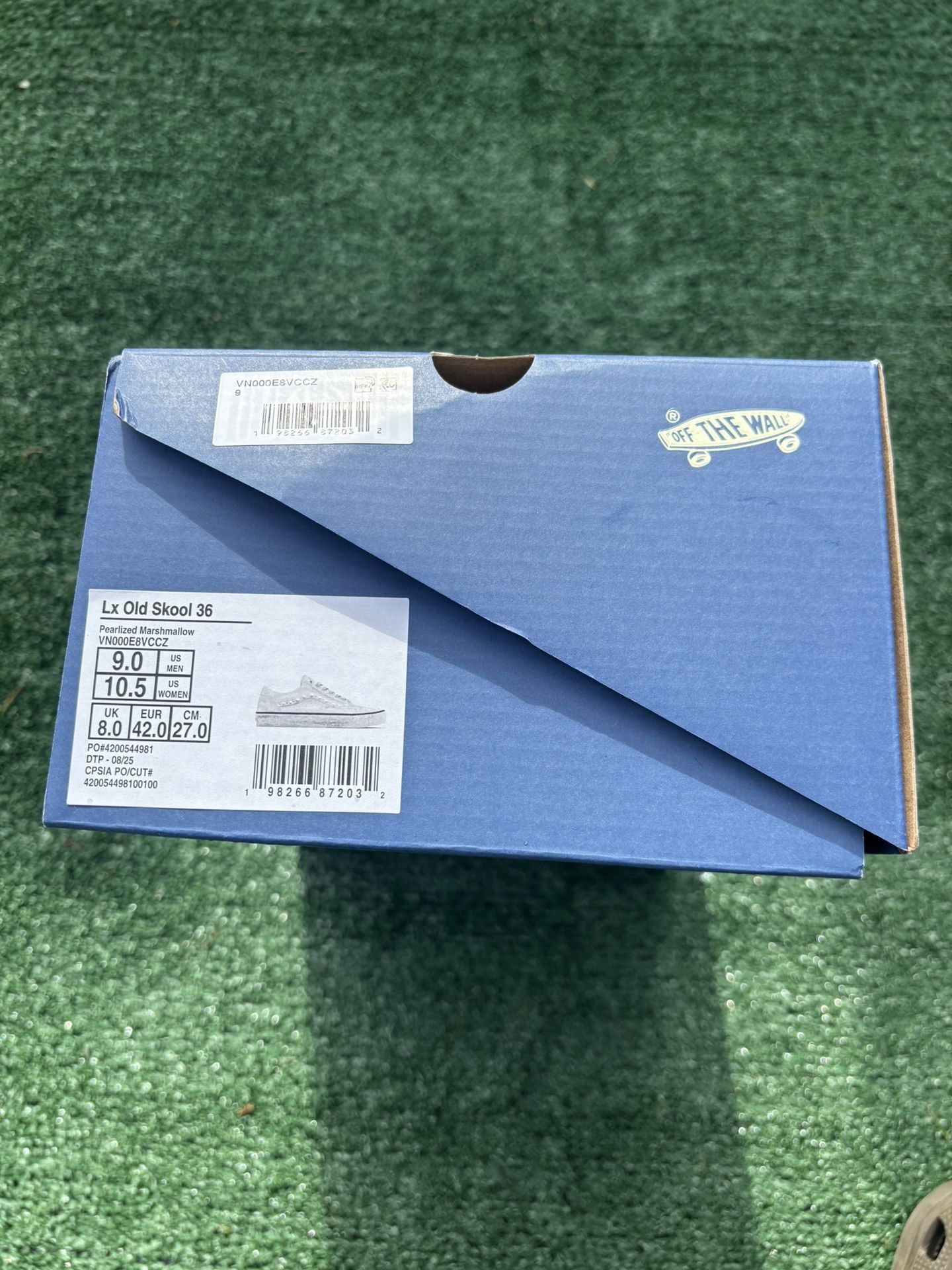 Old Skool Pearlized Marshmallow Vans