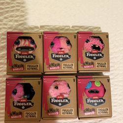 2026 Valentines Day Zuru Fuggler Baby Pinkles Keyring Complete Set of 6