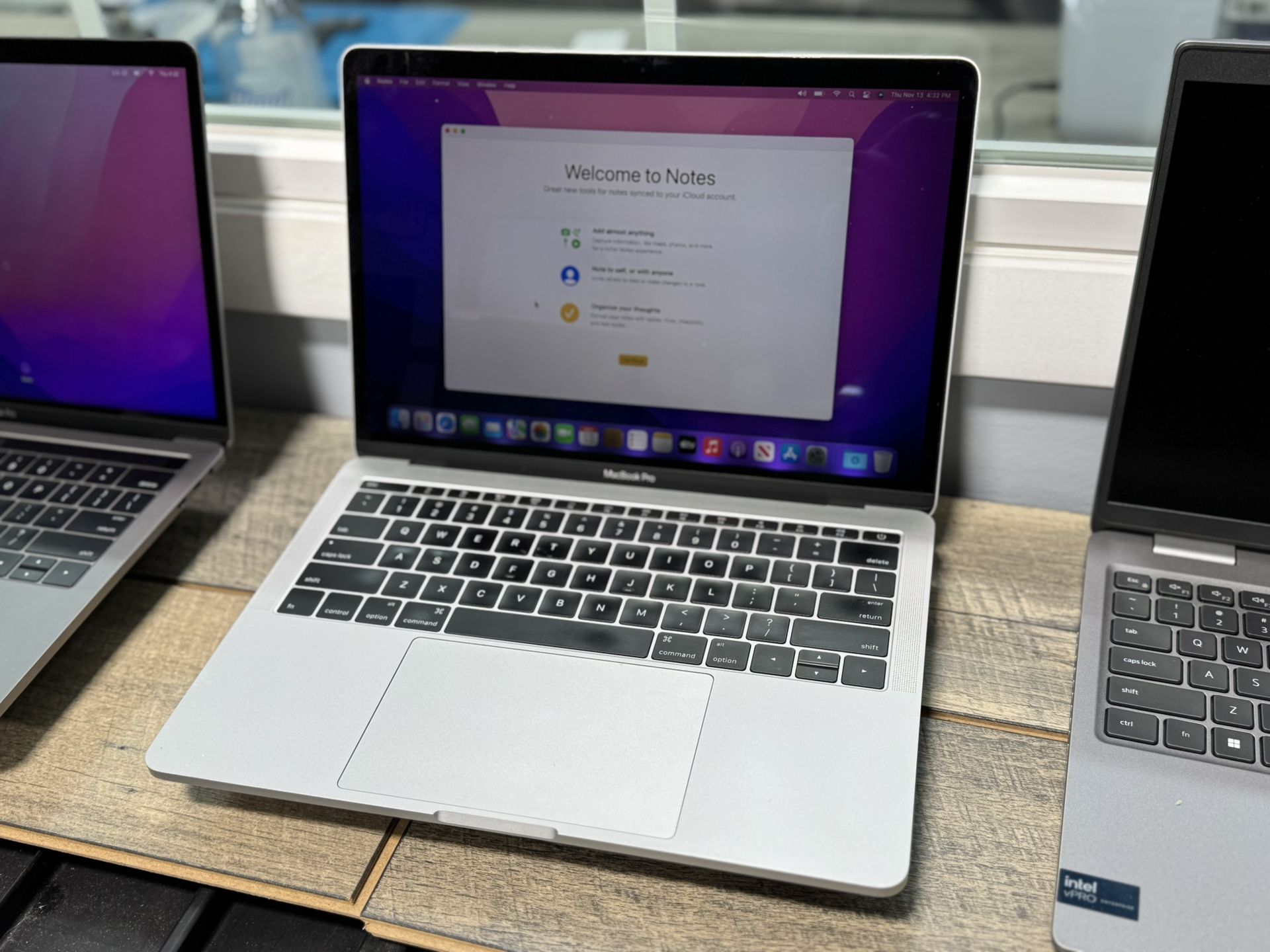 MacBook Pro 256GB 13” Reliable for Work or School - With warranty 