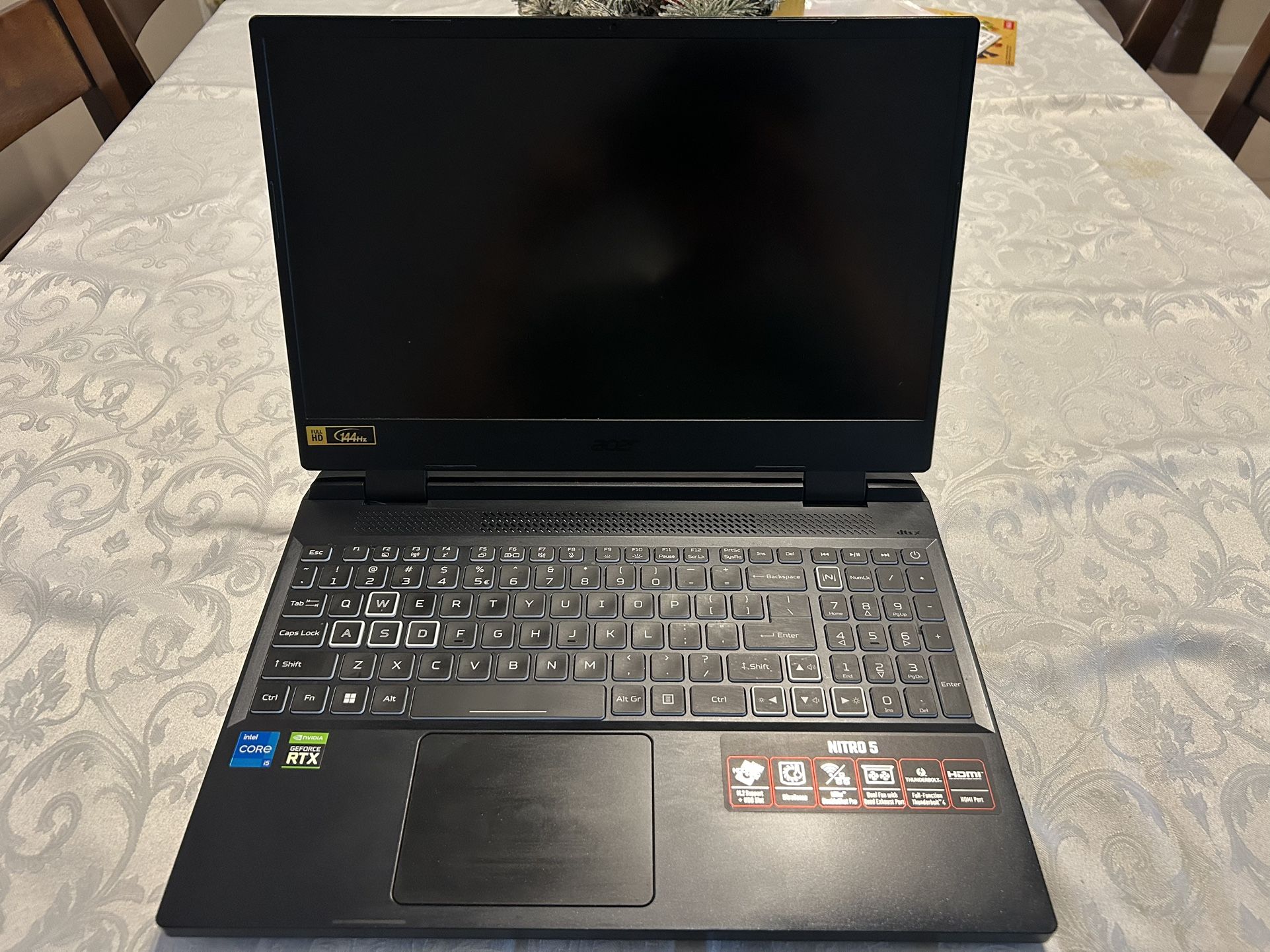Acer - Nitro 5 - 15.6" FHD Gaming Laptop – Intel Core i5 – NVIDIA GeForce RTX 3050 Ti - 16GB DDR4 - 512GB Gen 4 SSD