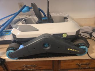 Zima Pro Cordless Pool Robot