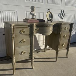 Vintage French-Style Vanity/Desk