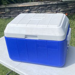 Igloo 22”x 15”x 15” Two Handle Cooler