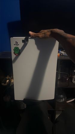 Ps5 good condition just not using it no more and need the money