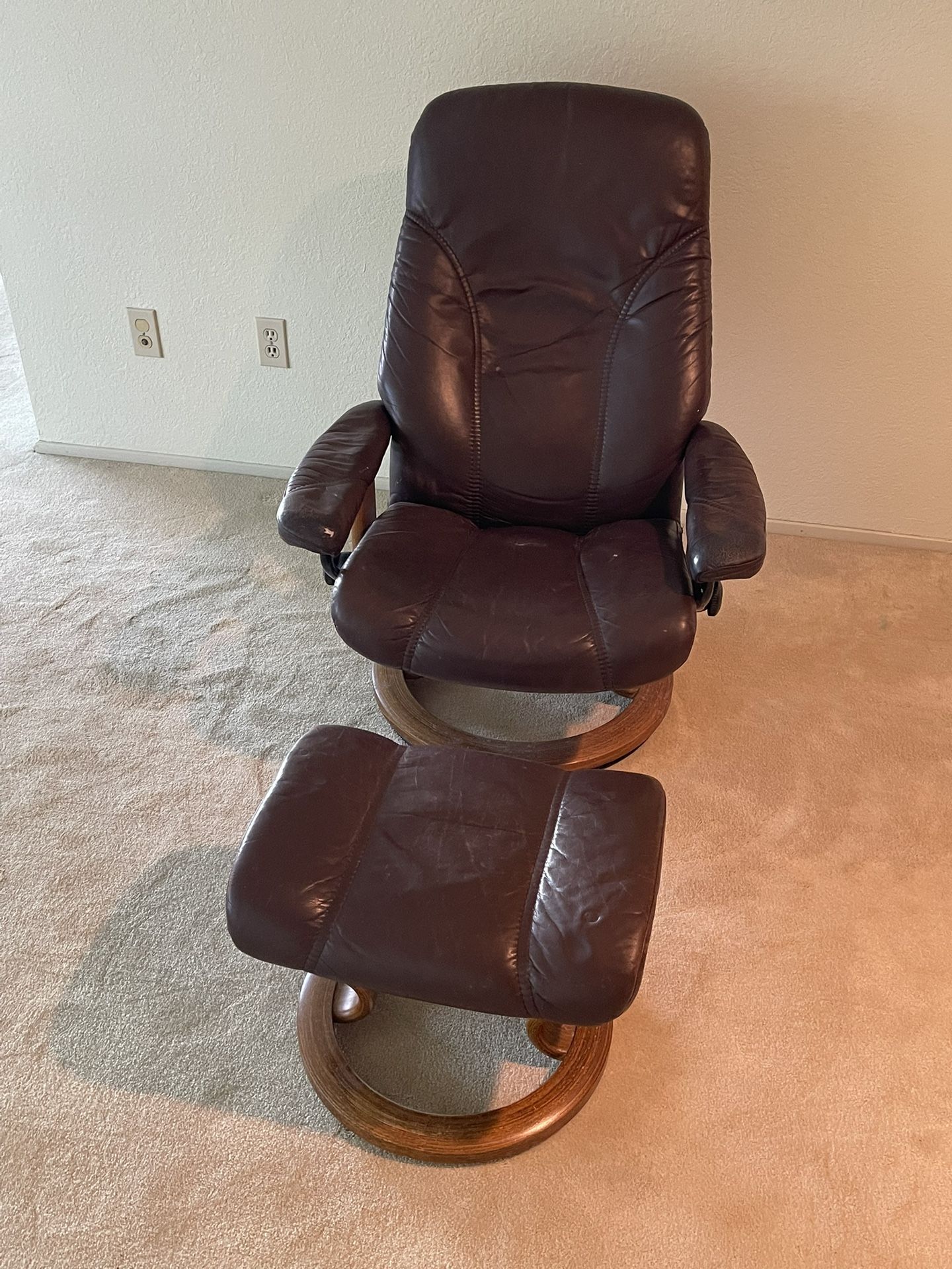 Reclining Leather Chair & Foot Rest