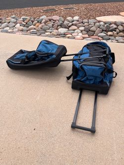 Rolling duffel bags