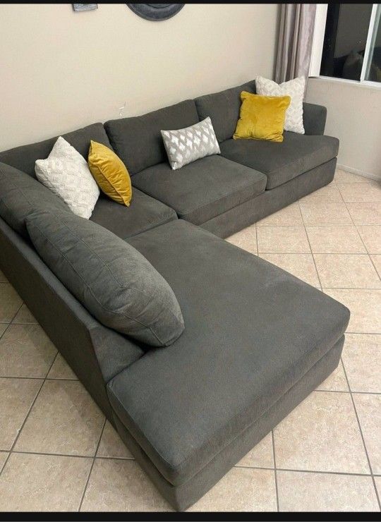 Beautiful Sectional Couch From Jerome's 