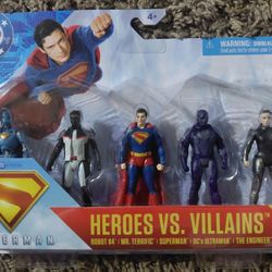 DC Superman Heroes vs Villains Figurines