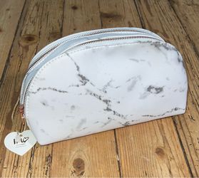 Imoshion Marble Dual Zip Rose Gold Pouch -NWT