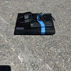 LG BLU RAY DVD PLAYER WITH REMOTE AND POWER CORD