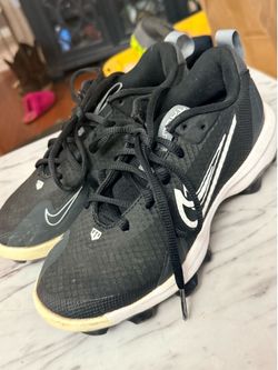 3.5 trout Cleats