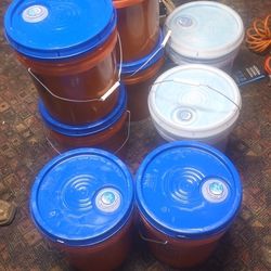 Detergent / Fabric Softener - Scent Booster - Bleach - Degreaser 