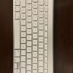 Apple Wireless Keyboard 