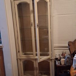 Solid wood Vintage China Cabinet 