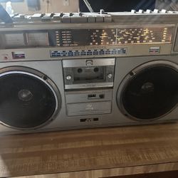 JVC Boombox M70 