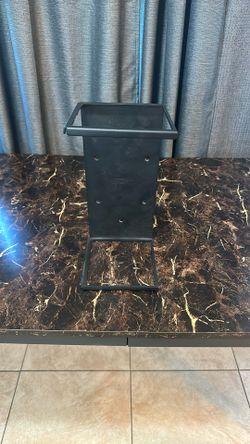 Hide It - Xbox Series X Wall Stand
