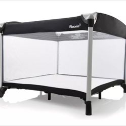 Joovy Room2 Playard RED