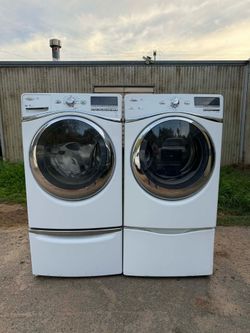 Whirlpool washer and dryer laundry