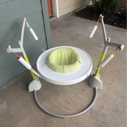 Great Deal Great Conditions Baby Skip And Hop Bouncer 