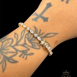 Eye Shaped Tennis Bracelet