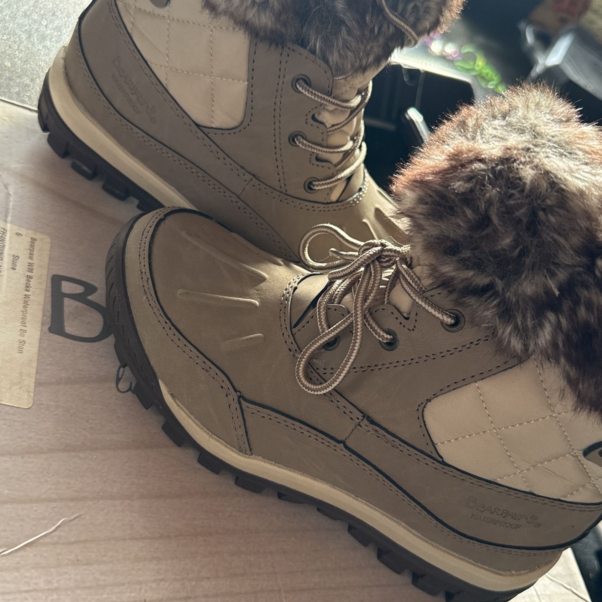BearPaw Women’s Snow/Rain Boot