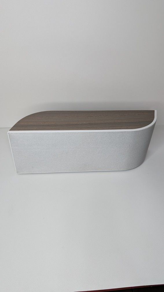 Brand New Wren V5 Bluetooth Wi-Fi Wireless Speaker 