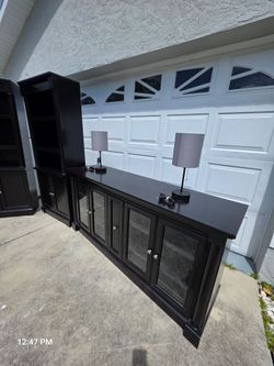 Tv stand