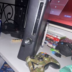 2 Xbox 360s