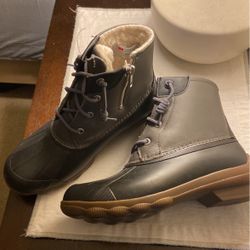 Perry Ellis Snow Or Water Boots 