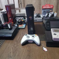 Xbox 360 S Console Model 1439 With Oem Controller 