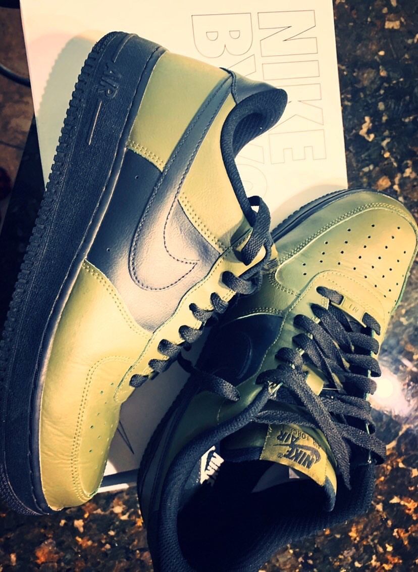 NIKE CUSTOM AIR FORCE 1’s Size 11